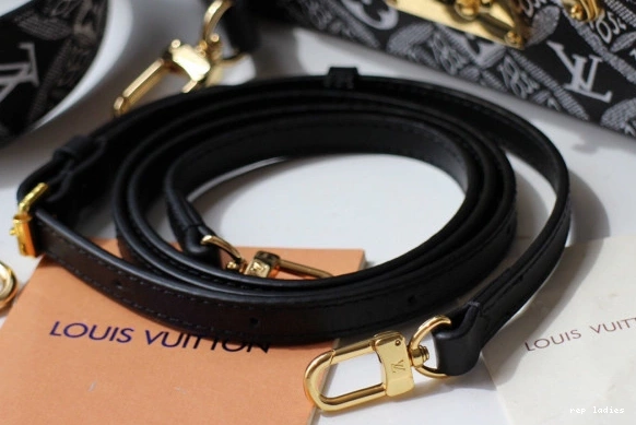 Cheap LOUIS SINCE MALLE 1854 VUITTON PETITE 0711